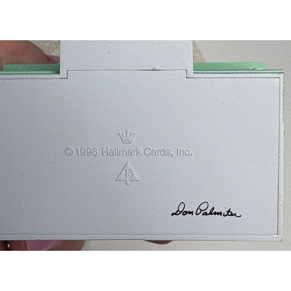 Hallmark‎ Pink Victorian Painted Lady Nostalgic House 1996 christmas ornament - Picture 7 of 11